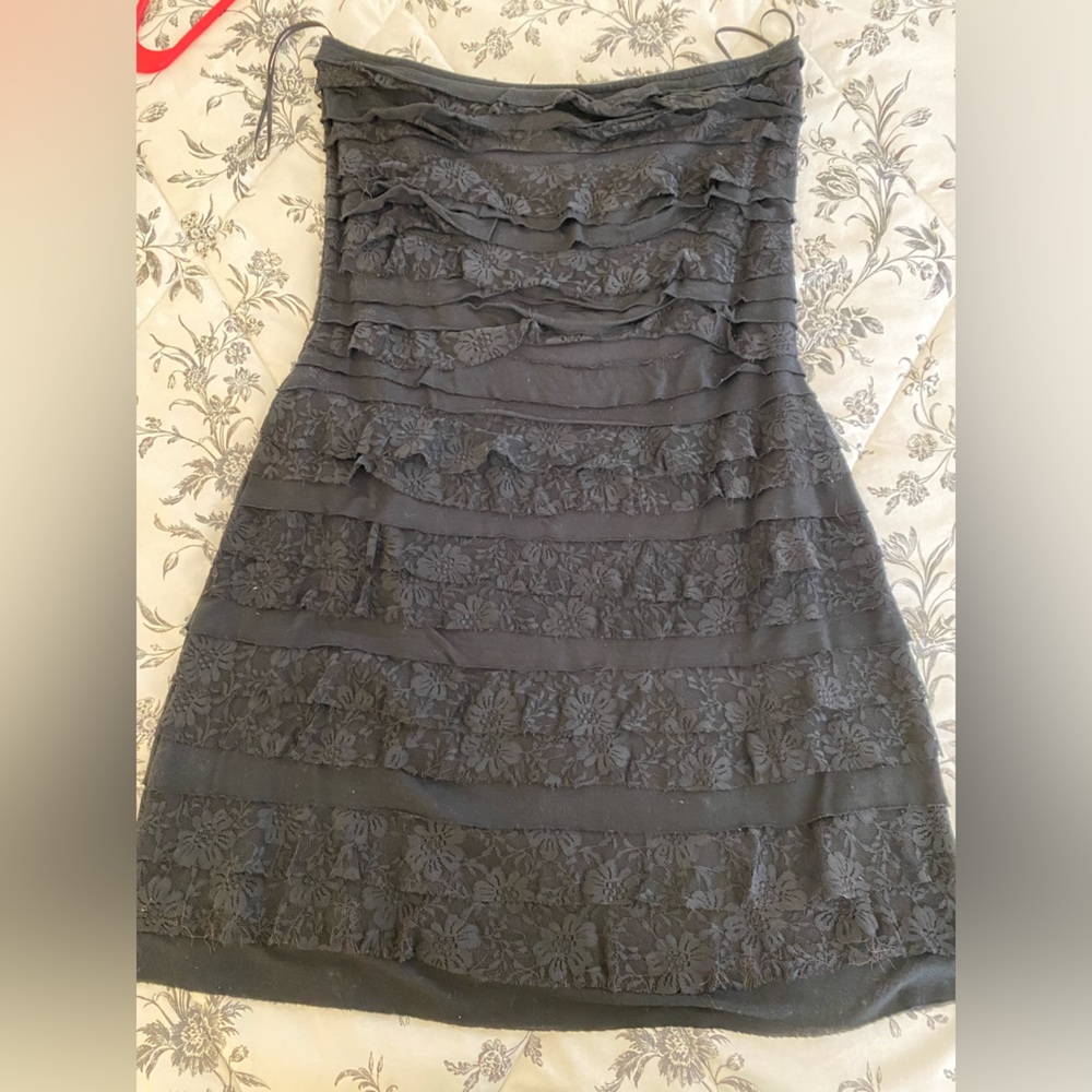 Black lace dress